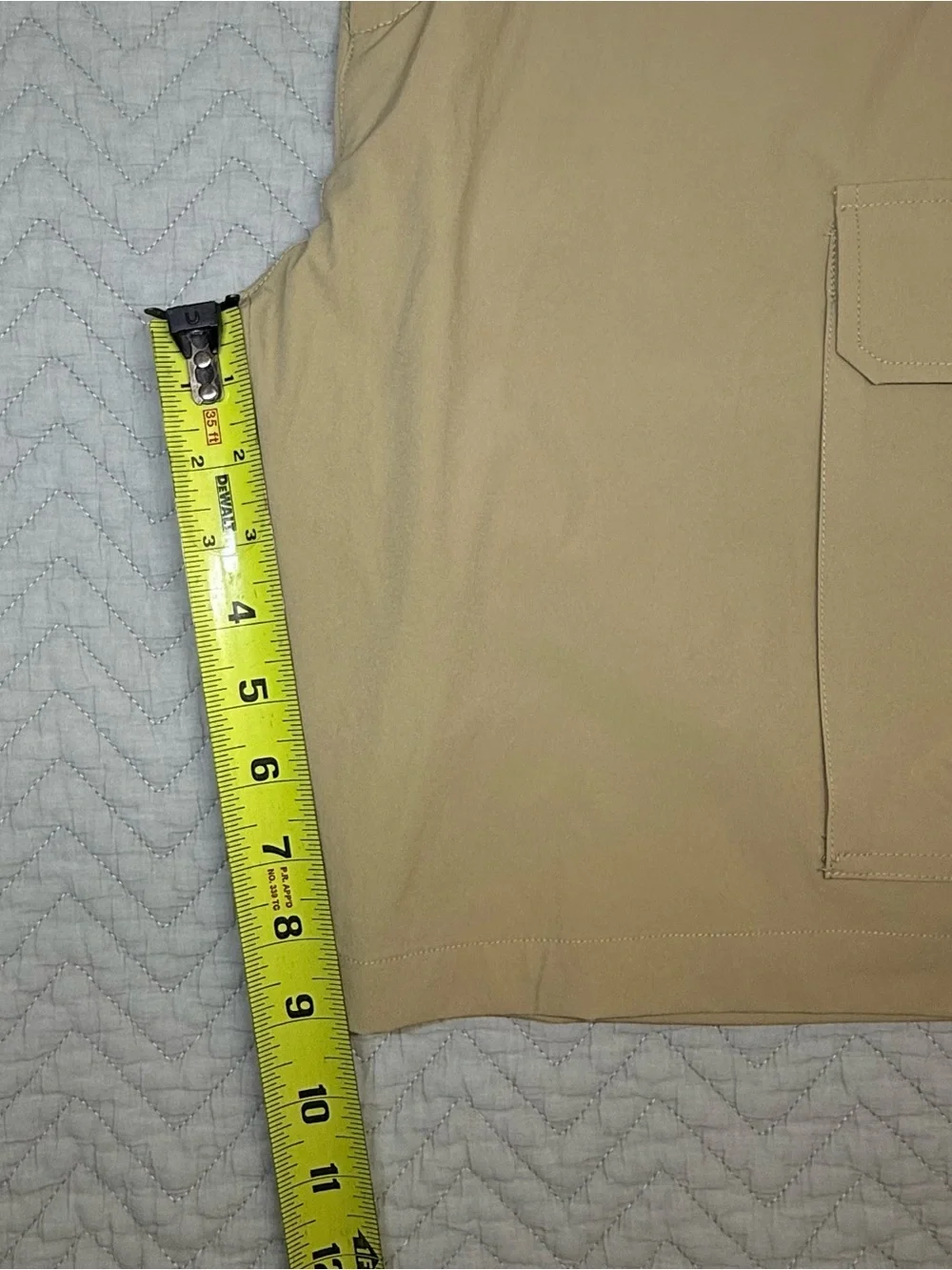 Karl Lagerfeld Men’s Performance Stretch Cargo Shorts Khaki